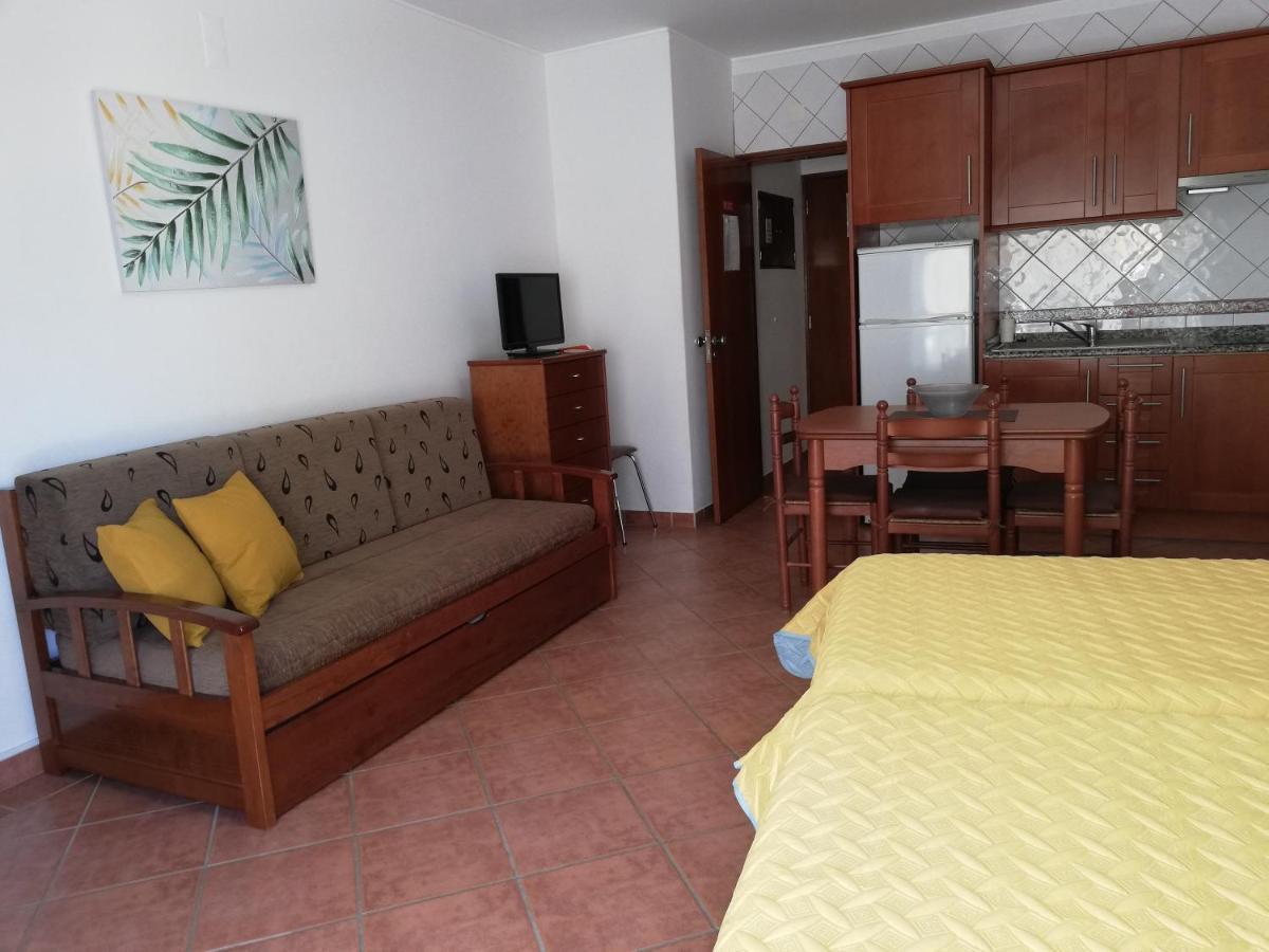 Apartamentos Arcada Quarteira Exterior photo